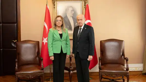 mhpden-milliyetci-slogan-atilmayacak-kuralina-yalanlama-genelgede-oyle-bir-ifade-yoktur-hbxLyiKB.jpg