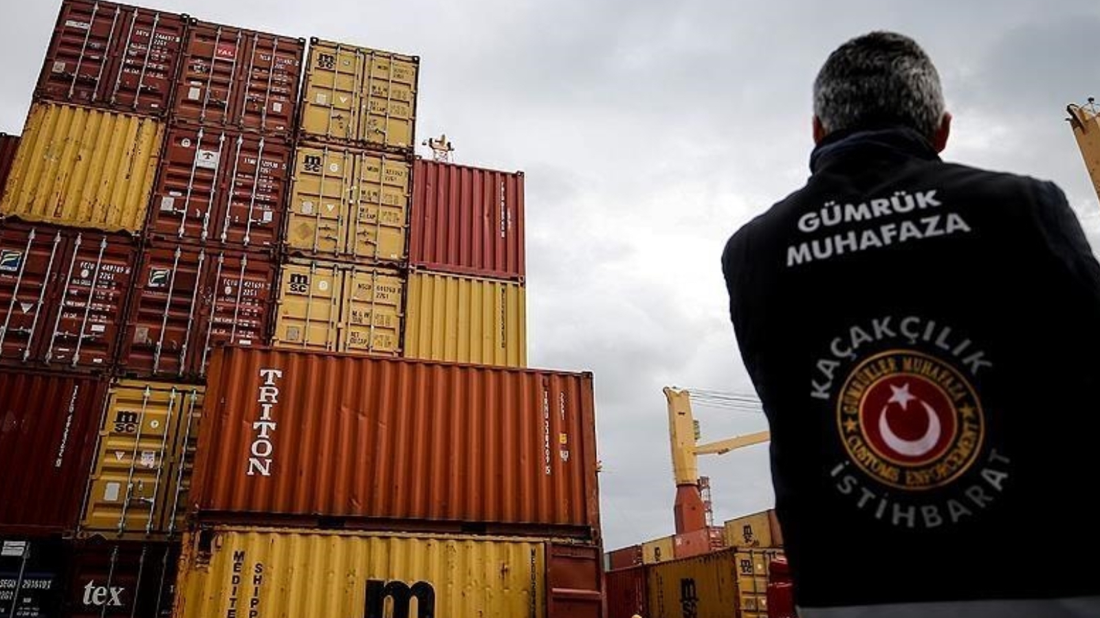 gumruk muhafaza ekipleri 9 ayda 748 milyar lira degerinde kacak esyayi ele gecirdi YvEDkZNW