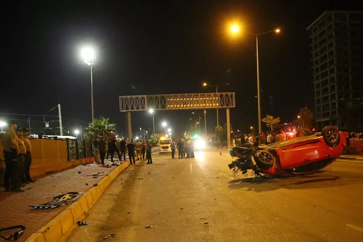 iskenderunda feci kaza 3 olu 3 yarali OsteCi8L