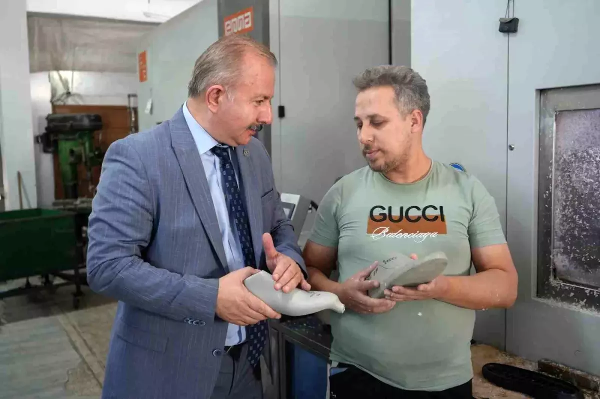 suriyelilerin donusu gaziantepte eleman sikintisi yaratti 9KI3HhM7