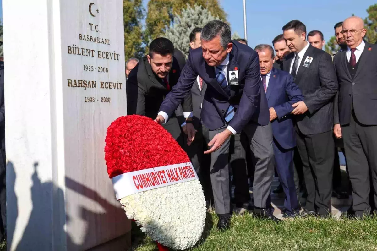 ozgur ozelden demirtas yorumu IO2gWIYJ.jpg