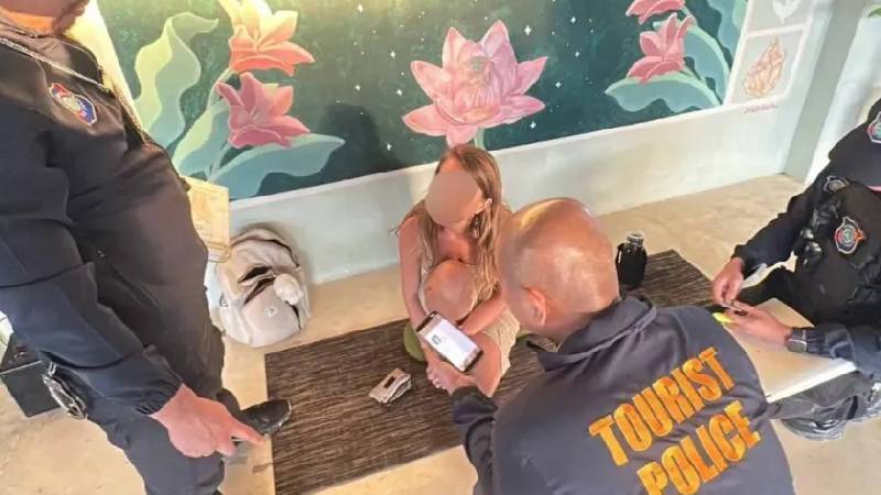 yoga egitmeni ileri seviye seks teknikleri dersi acti gozaltina alindi ewDZQQsf.jpg