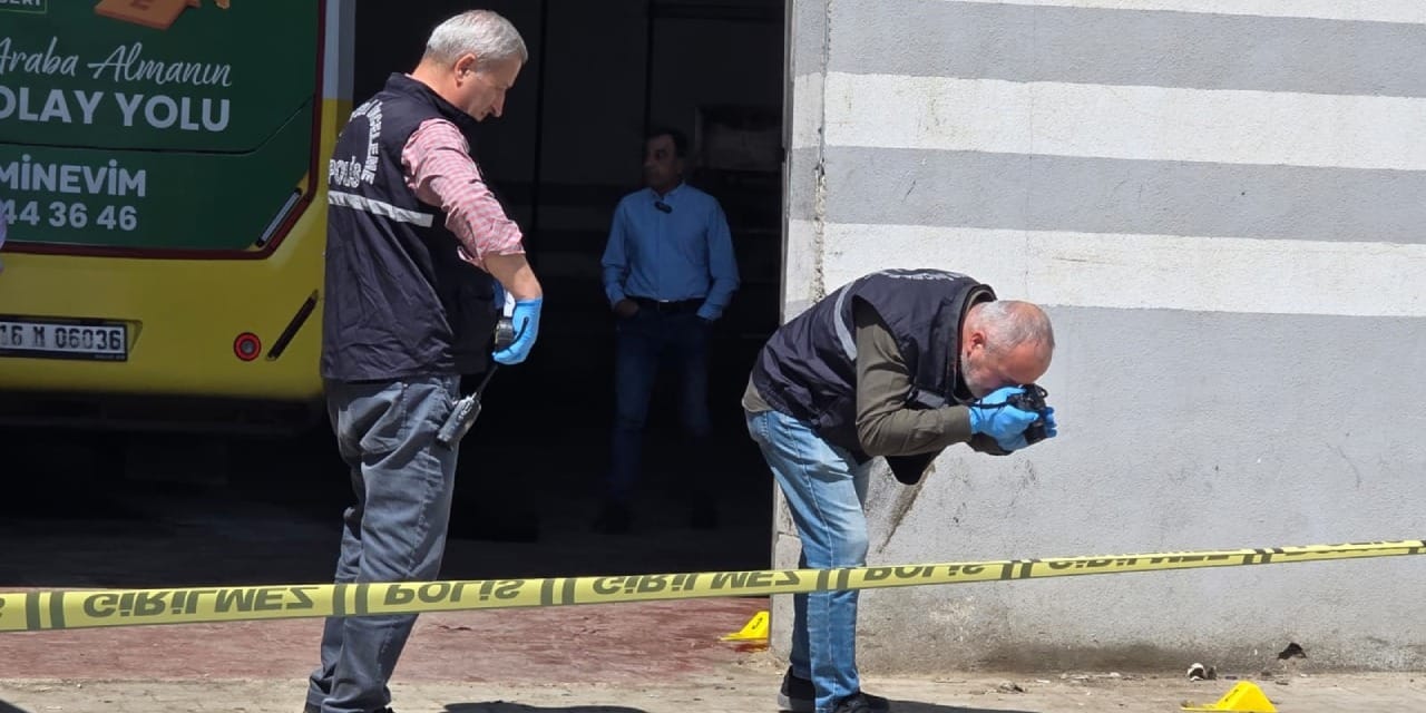 Otobüs Tamiri İçin Gittiği Dükkanında Silahlı Saldırıya Uğradı